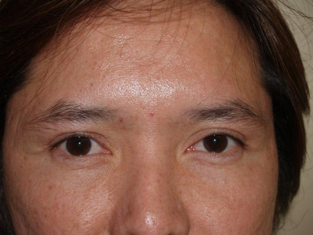 Click image for larger version

Name:	wnstnsalvdr bef eyebrows2.jpg

Size:	96.0 KB
ID:	4912