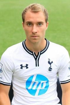 christian eriksen (tottenhan hotspur football player) 