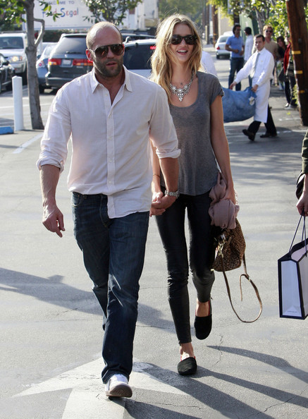 Click image for larger version

Name:	Jason+Statham+Rosie+Huntington+Whiteley+Out+MNLTH-REK_Pl.jpg

Size:	97.0 KB
ID:	37307